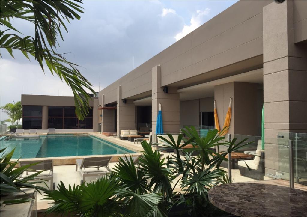 Ghl Hotel Montería Dış mekan fotoğraf The pool at the Embassy of the United States in Abuja