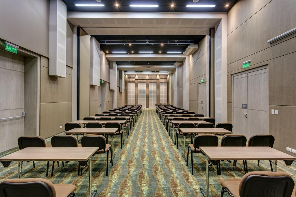 Ghl Hotel Montería Dış mekan fotoğraf The 2018 conference venue