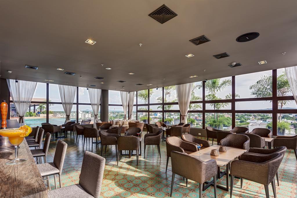 Ghl Hotel Montería Dış mekan fotoğraf The restaurant